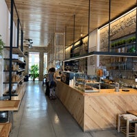 รูปภาพถ่ายที่ Fabrica Coffee Roasters โดย Ghassan A. เมื่อ 8/11/2019
