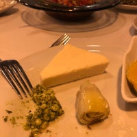 Foto diambil di Sardina Balık Restaurant oleh Rüştü E. pada 10/1/2021