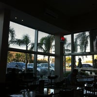 Снимок сделан в Fran&amp;#39;s Café пользователем Buss™ 12/16/2012