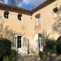 Das Foto wurde bei Château La Nerthe von Jo am 10/27/2018 aufgenommen