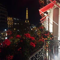 Photo taken at Hôtel Plaza Athénée by B on 11/10/2015
