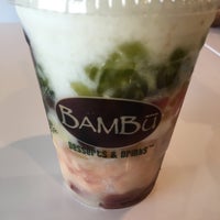 Foto diambil di Bambu Desserts &amp;amp; Drinks oleh Gene H. pada 9/4/2015