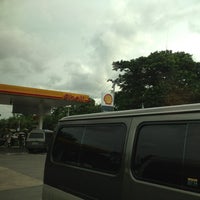 Photo taken at Shell by beck villarin d. on 7/7/2013