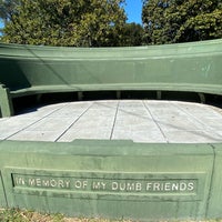 Photo taken at In Memory Of My Dumb Friends Bench by Eddie C. on 4/18/2021