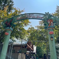 Foto tirada no(a) Henry Vilas Zoo por Kyle A. em 6/7/2023