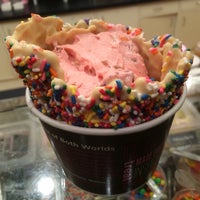 Photo taken at Marble Slab Creamery by Foodandcrits C. on 11/17/2014