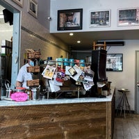 Foto tirada no(a) Beanstalk Cafe por SA 🌿 em 8/14/2021