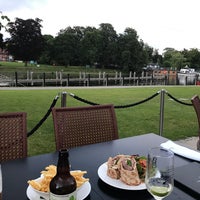 Photo taken at The Runnymede-On-Thames Hotel and Spa by Olivera on 6/19/2018