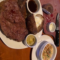 Photo taken at Outback Steakhouse by Jeffrey S. on 12/25/2021