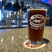 Photo taken at Kona Brewing Co. by Nick G. on 10/9/2021