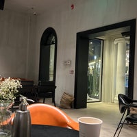 รูปภาพถ่ายที่ Sculpture Café โดย Abdulrahman เมื่อ 5/9/2024