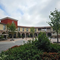 Photo taken at Valdichiana Outlet Village by MaYeD on 9/15/2023