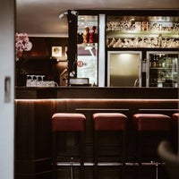 รูปภาพถ่ายที่ The New Inn Brasserie โดย emmanuel p. เมื่อ 1/23/2020