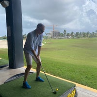 Photo taken at Puerto Cancún Golf Club by Valeria P. on 7/29/2022