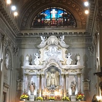 Photo taken at Basílica San Nicolás de Bari by Guillermo R. on 5/12/2019