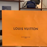 Louis Vuitton Leeds 98/99 Briggate, Leeds, LS1 6NP - Yorkshire