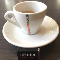 Photo taken at Aroma Espresso Bar by Danilo D. on 10/22/2018