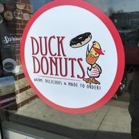 4/5/2017 tarihinde Jay S.ziyaretçi tarafından Duck Donuts'de çekilen fotoğraf