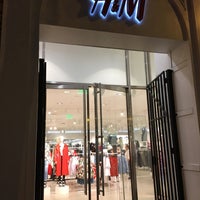 Photo taken at H&amp;amp;M by Jay S. on 8/26/2017