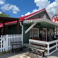 Foto tirada no(a) The Main Street Pub por Jay S. em 8/7/2022