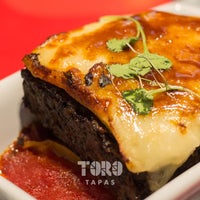 รูปภาพถ่ายที่ Restaurante Toro Tapas El Puerto โดย Restaurante Toro Tapas El Puerto เมื่อ 1/31/2020
