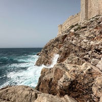 Photo taken at Dubrovnik by Guilherme 梅. on 3/31/2024