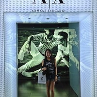 armani exchange klcc