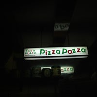 Foto diambil di Pizza Pazza oleh Sara P. pada 8/27/2013