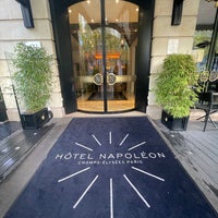 10/15/2022에 M2sMT님이 Hôtel Napoléon에서 찍은 사진