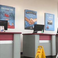 Photo taken at Discount Tire by Melissa B. on 9/13/2018