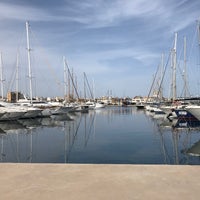 Photo prise au Puerto Deportivo Marina Salinas par rasi_ffm le4/2/2018