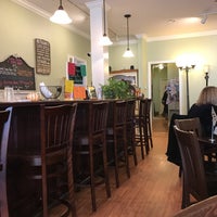 Foto scattata a Commerce Street Creamery And Coffee Shop da Cynthia R. il 11/20/2019