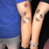 รูปภาพถ่ายที่ Brooklyn Tattoo โดย Ross B. เมื่อ 9/27/2018