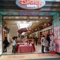 ディズニーストア Toy Game Store In 心斎橋 ディズニーストア Toy Game Store In 心斎橋
