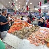 Foto scattata a Claudio&amp;#39;s Seafoods da Julie M. il 12/23/2022
