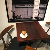 7/6/2017 tarihinde Wooi L.ziyaretçi tarafından Budans Brew Coffeebar'de çekilen fotoğraf
