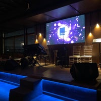 Photo taken at Nosh Lounge by Remas✨ on 11/23/2022