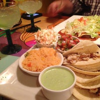 Снимок сделан в Del Sol Mexican Restaurant пользователем Taylor W. 10/9/2013