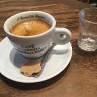 Photo taken at Caffè Latte by Alyne on 9/27/2019