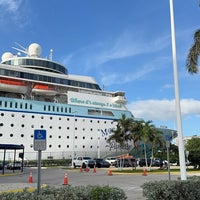 Foto tomada en The Breakers Palm Beach  por Capt Osamh 👨🏻‍✈️ el 3/26/2024