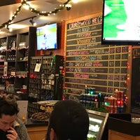 Photo taken at Laurelwood SE Public House by David L. on 12/28/2017