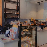 Photo taken at BOCADO Coffee &amp;amp; Tea by مغلق on 4/11/2021