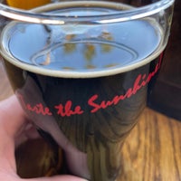 Photo taken at La Quinta Brewing Co. by Stephen C. on 3/21/2022