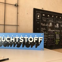 Das Foto wurde bei leuchtstoff Kaffeebar von Tobi S. am 10/8/2020 aufgenommen