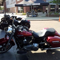 Foto diambil di J. &amp; L. Harley Davidson, Inc. oleh Steve D. pada 7/14/2012