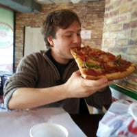Photo taken at Bacci Pizzeria by Jason Melo H. on 11/11/2012