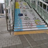 Photo taken at 小山駅東口バスターミナル by じゅっちぃ on 6/5/2022