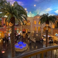 Foto diambil di Tropicana Casino &amp;amp; Resort oleh Michele A. pada 1/14/2024