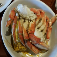 Photo taken at Red Lobster by Elke G. on 8/6/2017