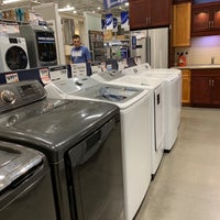 Photo taken at Lowe&amp;#39;s by Cari S. on 7/20/2019